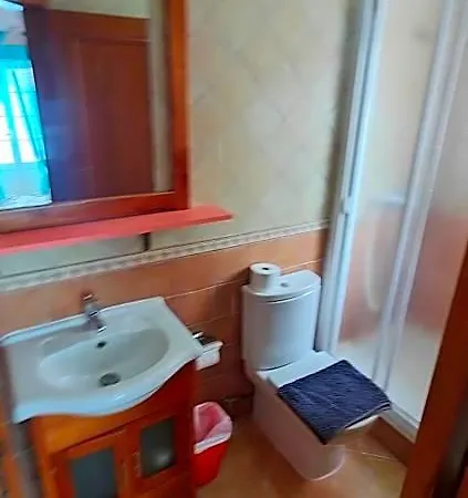 Hostel Cloud To Chill Surfhouse Baleal Ferrel (Leiria)